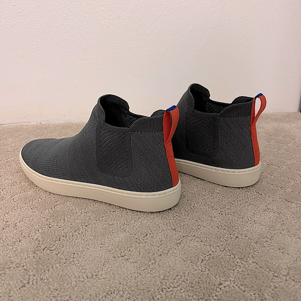 Rothy’s Chelsea Sneaker | Size: W9 | Color: Green Fog Melange | Gently Used